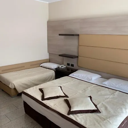 San Carlo Hotell 4*